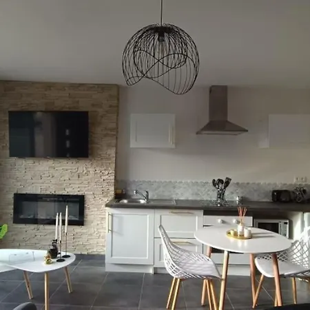 Evasion Romantique Avec Jacuzzi Interieur *